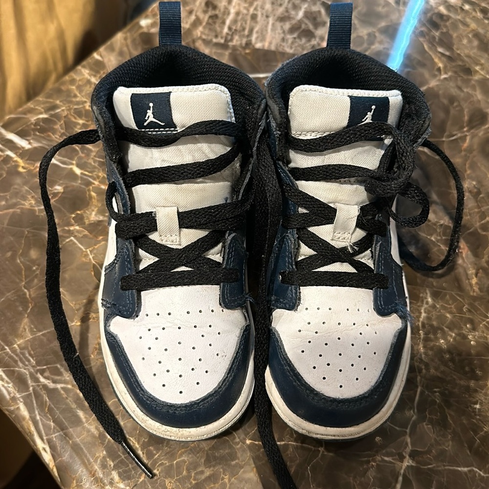 Boys Air Jordan shoes